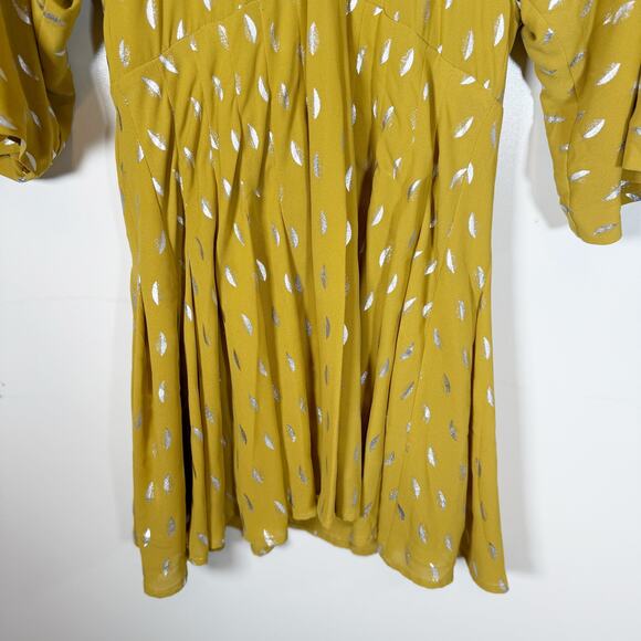 House of Harlow 1960 x REVOLVE OWEN DRESS Flowy Metallic Dot Small Mustard Flaw - Picture 11 of 15